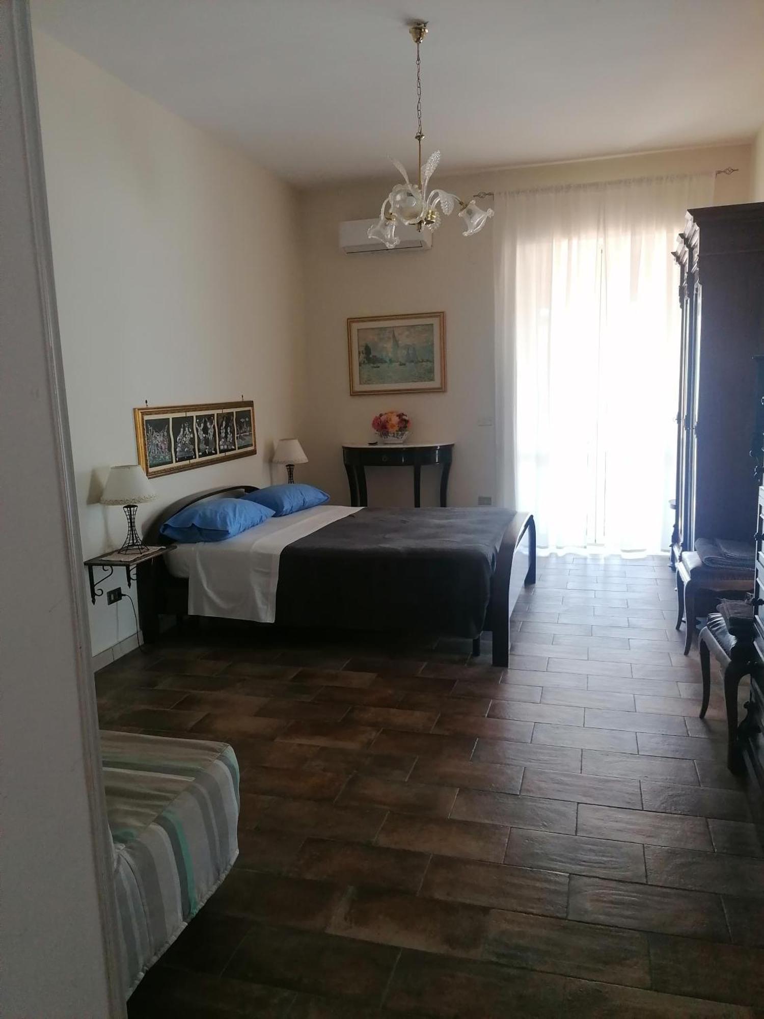 Bed and Breakfast La Casa Di Astrea Caiazzo Habitación foto